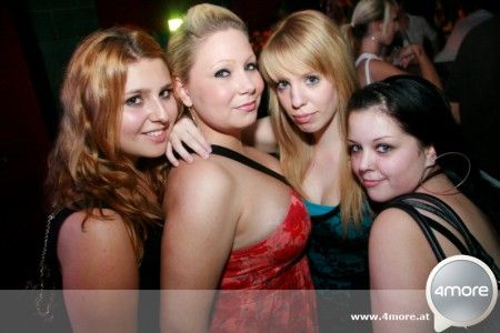 ..Meine Ladys beiim fuartgeh!!!.... - 