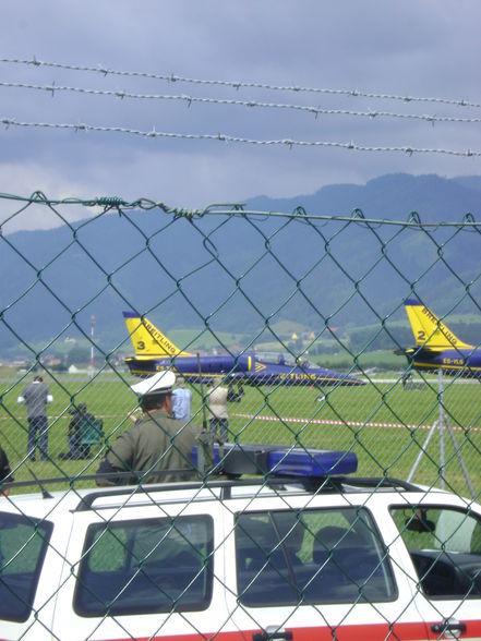 AirPower 09 - 