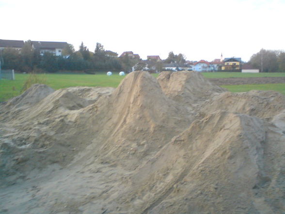 Dirt Jumping in ST.PETER/AU - 