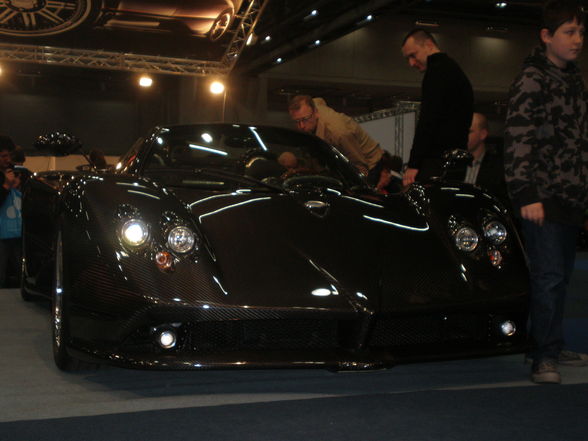 Vienna Luxus Motor Messe 09 - 