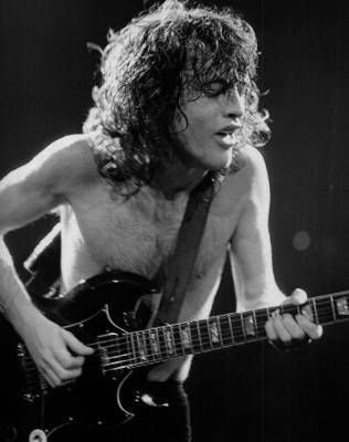 Angus young (ACDC) - 