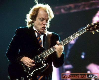 Angus young (ACDC) - 