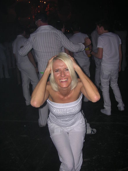 sensation-the ocean of white   wien 2009 - 