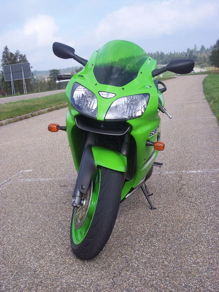 Meine KAWASAKI ZX6R - 