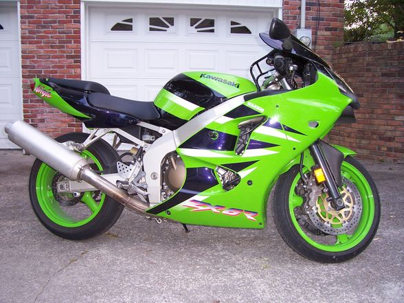 Meine KAWASAKI ZX6R - 