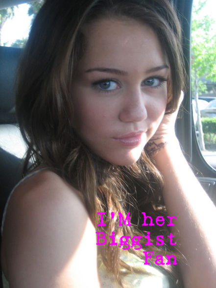 Miley Cyrus - 