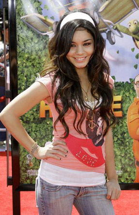 Vanessa Hudgens is beautiful!!!!!!! - 