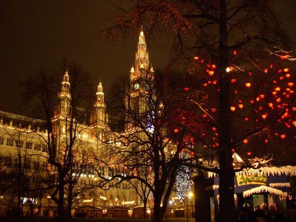 XmAsTiMe In ViEnNa - 