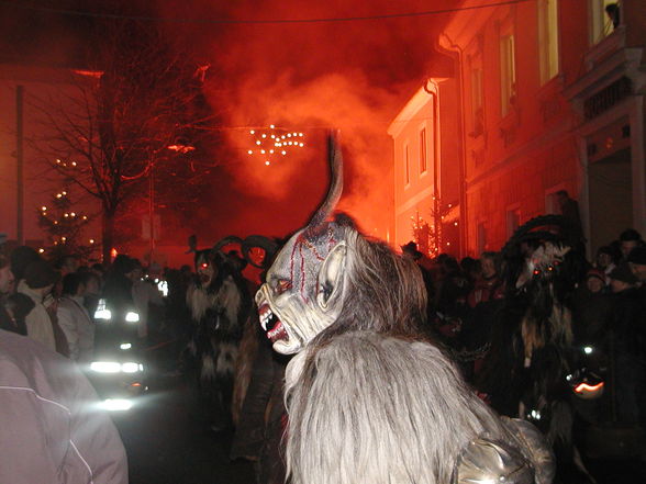 Perchtenlauf in Neustadtl a.d. Donau - 