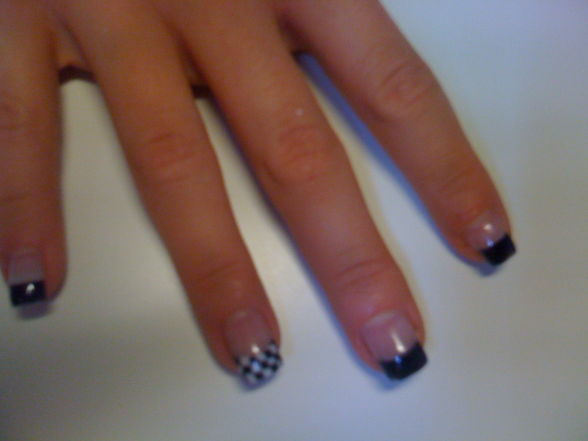 !!!! NAILS !!!! - 