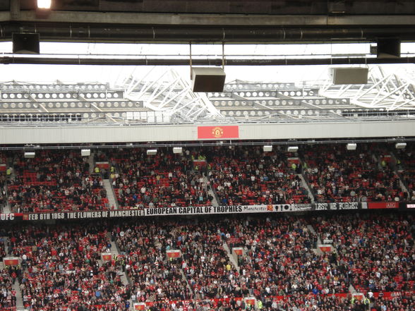 Theatre of Dreams (10th May 2009) - 