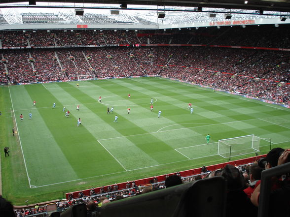 Theatre of Dreams (10th May 2009) - 