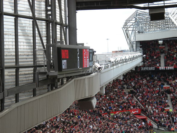 Theatre of Dreams (10th May 2009) - 