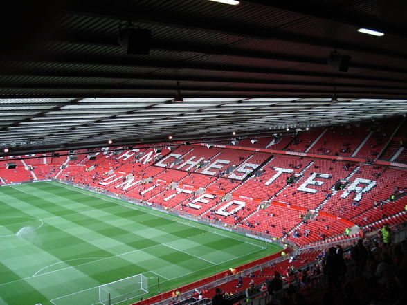 Theatre of Dreams (10th May 2009) - 