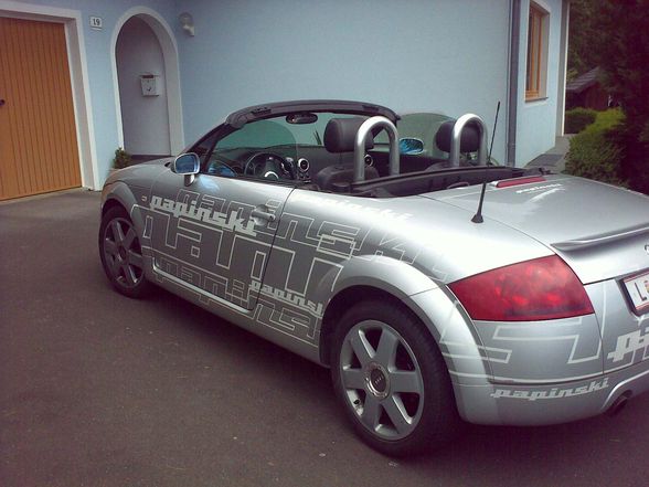 audi tt - 