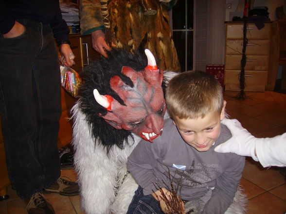 Krampus und Nikolaus Aktion - 