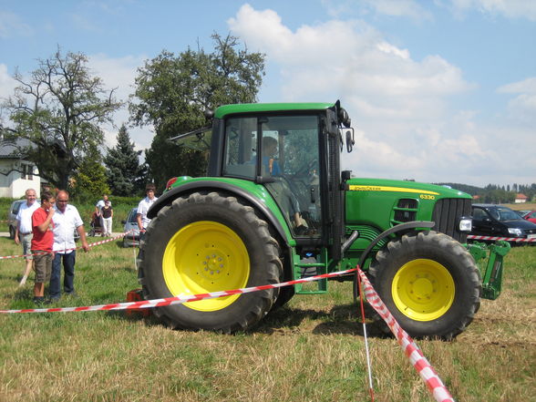 Bezirkspflügen in Laakirchen - 