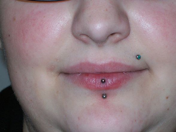 tattoo piercing - 