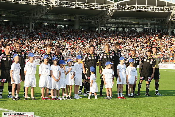 lask linz fan bilder  real madird spiel  - 