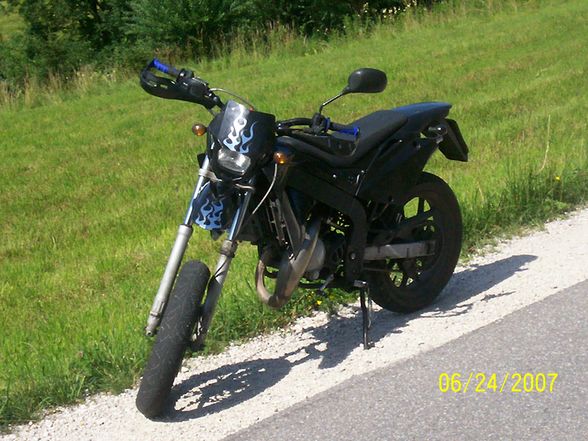 unsere Mopeds und autos - 