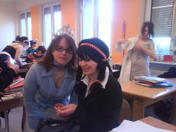 Fasching in da Schul - 