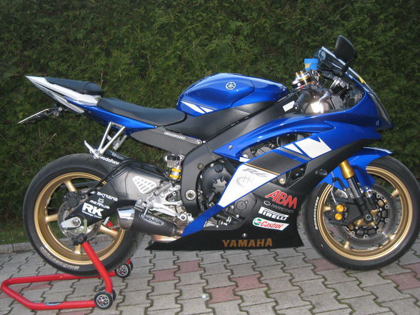 YAMAHA - The Best of the World - 