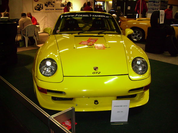 Porsche - 