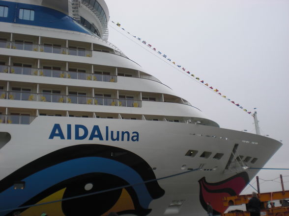 AIDA - 