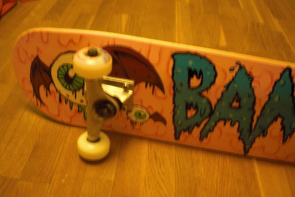 my new skateboad  - 