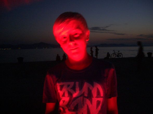 uRlaUb kRoAtiEn - 