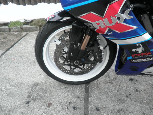 Endlich fertig Suzuki GSX-R 750 - 