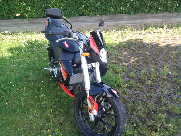 Derbi GPR Nude 50 ? m00ins^^ - 