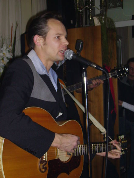 Chris Aron & Band  - 