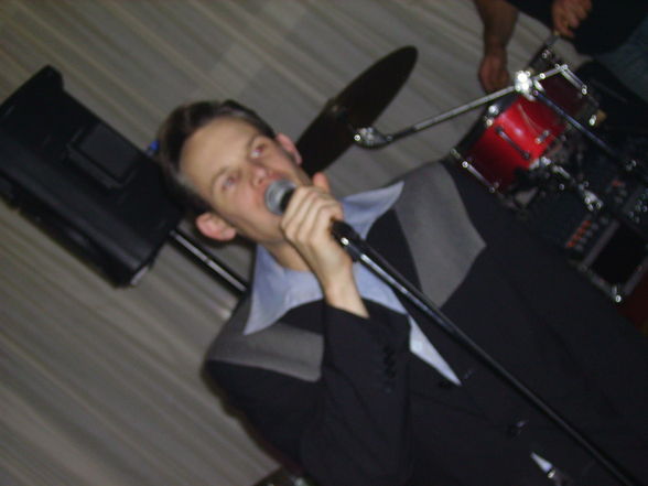 Chris Aron & Band  - 