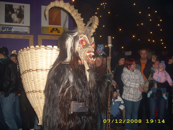 Schärdinger Perchtenlauf - 