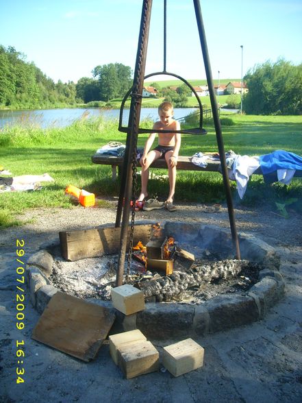 grillen am Stausee - 