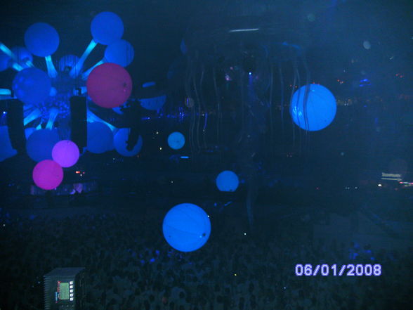 Sensation white Prag 2009 - 