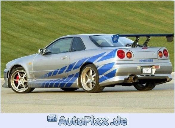 nissan skyline!!!! - 