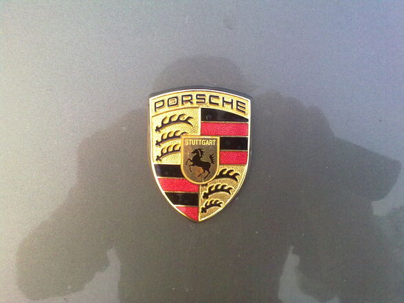 PORSCHE - 