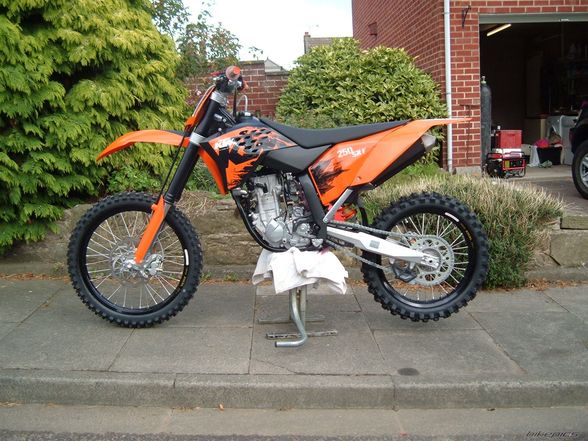 KTM Racing - 