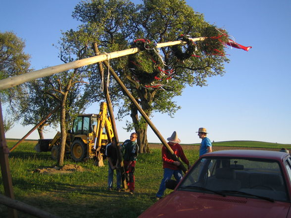 Maibaumaufstellen 2007 - 