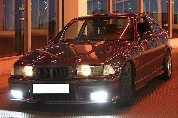 BMW E36 - 