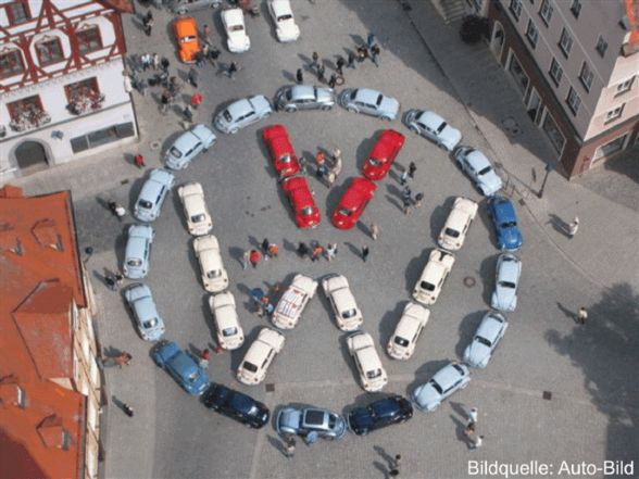 VOLKSWAGEN - 