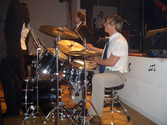 Musi, my Band, just playing drums - 