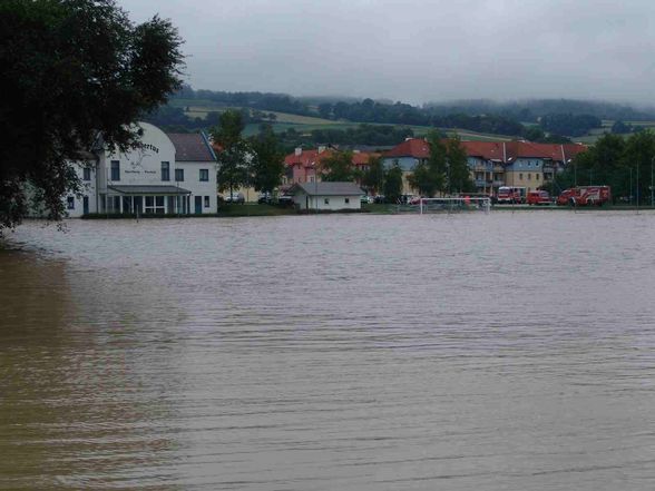 HOCHWASSER 09 - 