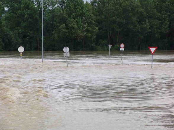 HOCHWASSER 09 - 