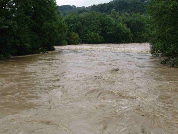 HOCHWASSER 09 - 