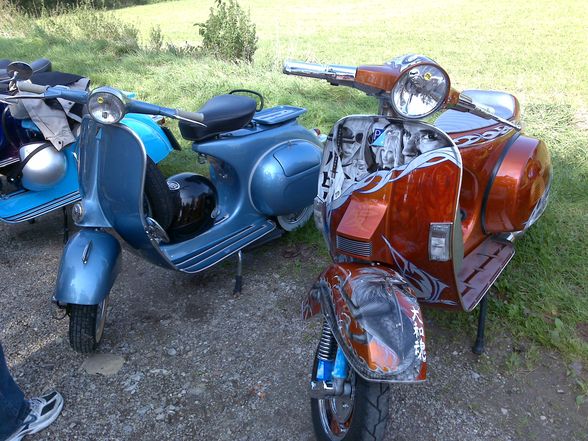 Vespa Worldrekord Haag 2009 - 