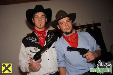 Western Ball 2 - 