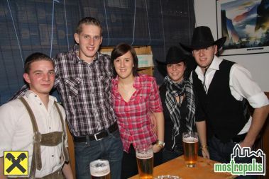 Western Ball 2 - 